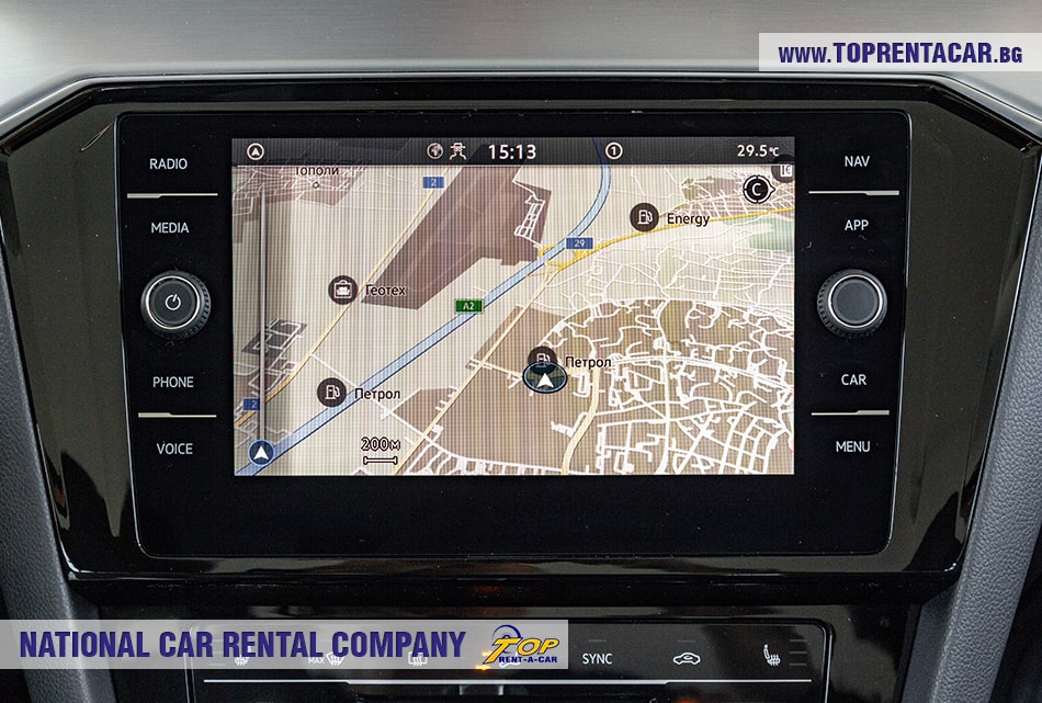 VW Passat универсал со встроенной навигацией VW Passat универсал со встроенной навигацией